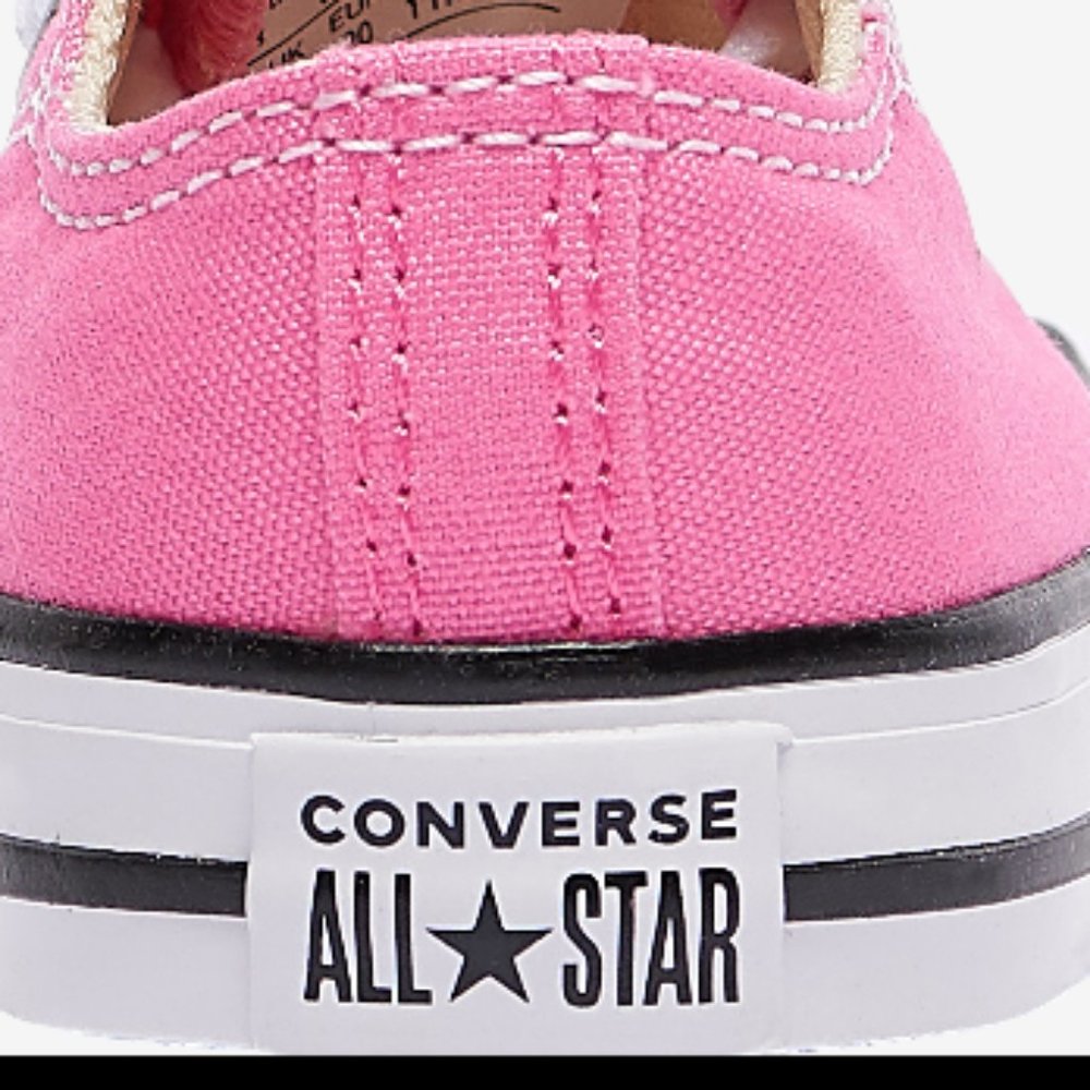 Converse Girls Infant Chuck Taylor All Star Low Sneaker - Pink/INFANT SIZE 10 US